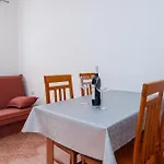 Διαμέρισμα With Swimming Pool Dramalj, - 19997 *