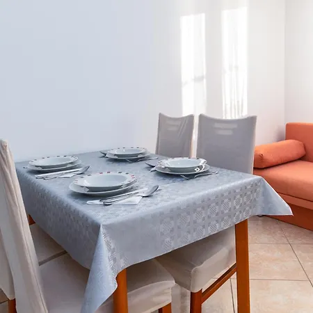 With Swimming Pool Dramalj, - 19997 Lägenhet Crikvenica