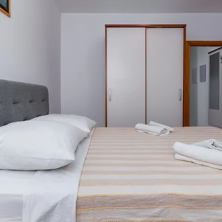 With Swimming Pool Dramalj, - 19997 Lägenhet *