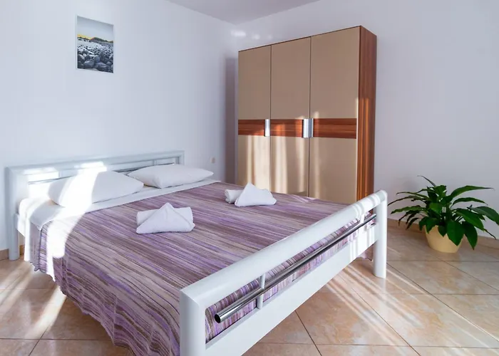 Apartamento With Swimming Pool Dramalj, - 19997